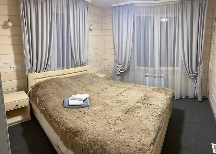 дзембронія Nyaraló Dzembronya